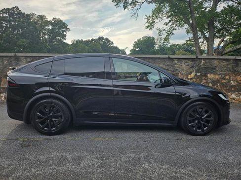 Used 2023 Tesla Model X AWD/4WD image 10