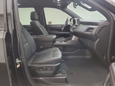 Used 2022 Chevrolet Suburban RST image 26