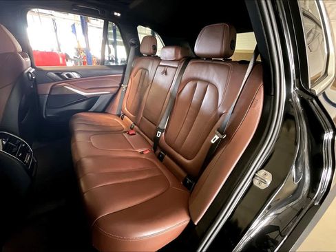 Used 2022 BMW X5 xDrive40i w/ Premium Package image 20