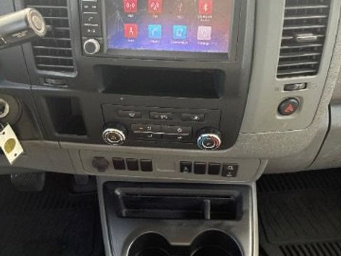 Used 2020 Nissan NV 1500 SV image 22