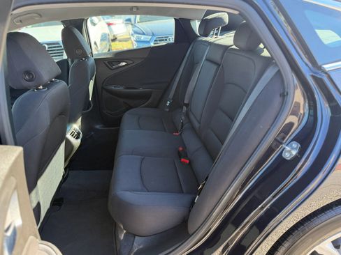 Used 2023 Chevrolet Malibu LT FWD image 16