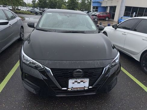Used 2023 Nissan Sentra SV w/ All-Weather Package FWD image 2