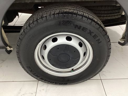 Used 2016 Ford Transit 250 130 Low Roof image 38