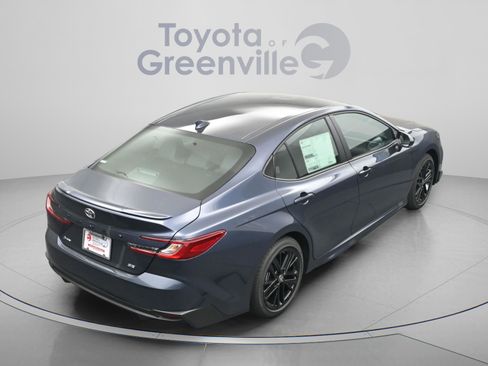New 2026 Toyota Camry SE FWD image 15