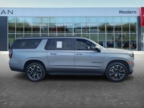 Used 2024 Chevrolet Suburban RST image 4