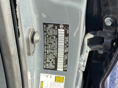 Used 2024 Toyota Corolla LE image 35