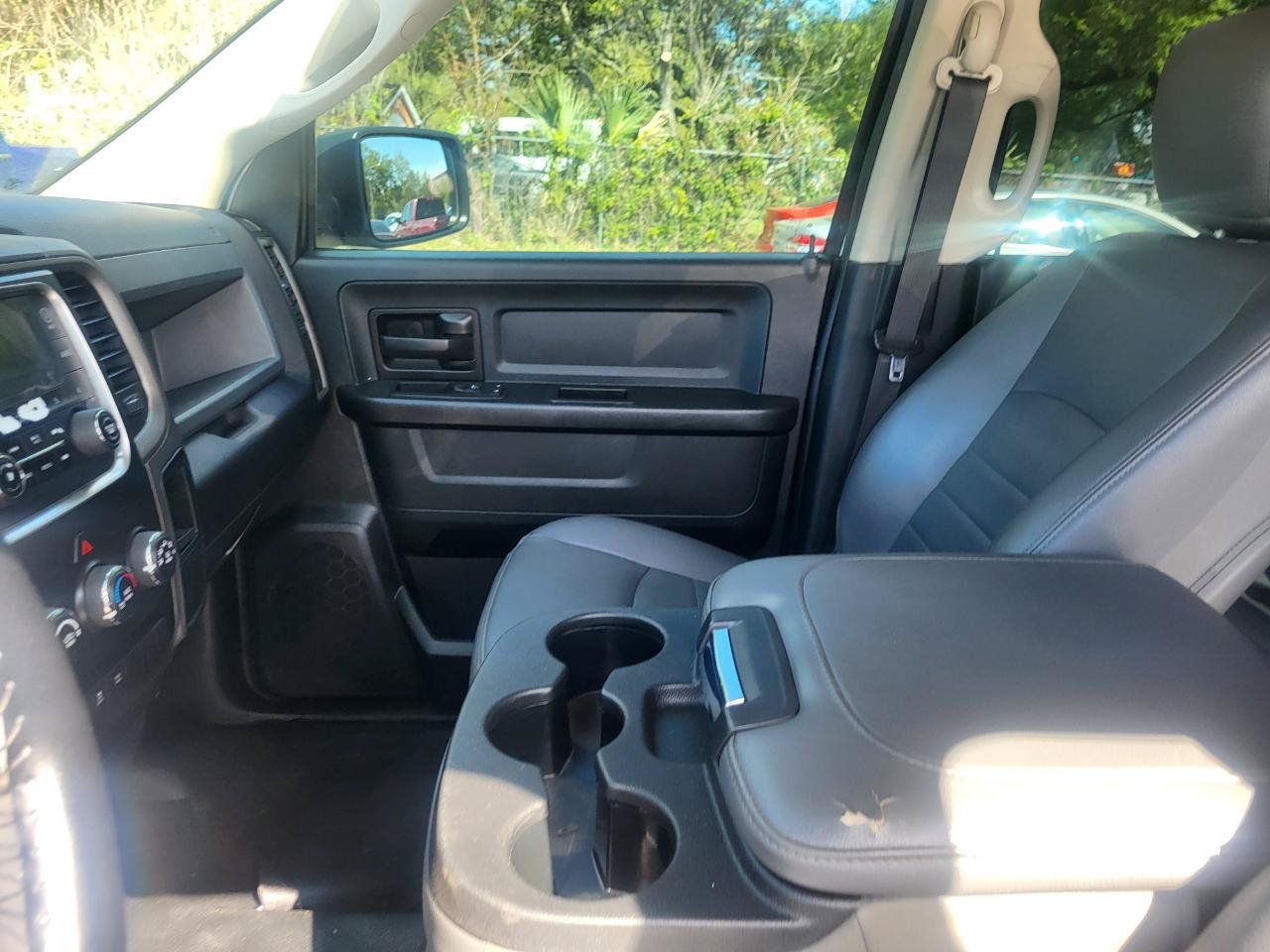 Used 2017 RAM 1500 Tradesman RWD image 49