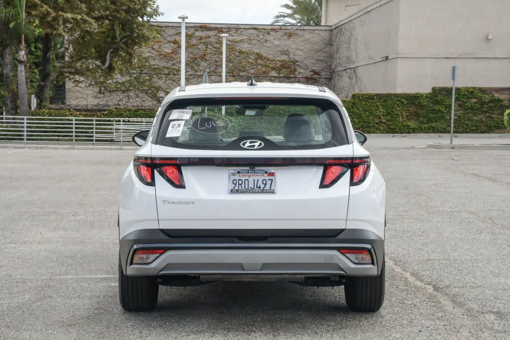 Used 2025 Hyundai Tucson SE FWD image 9