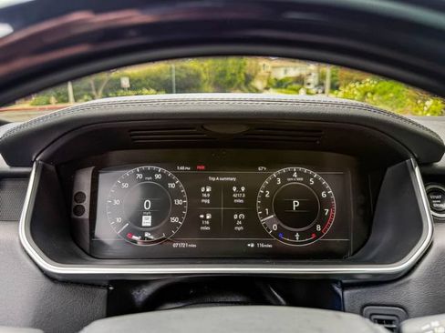 Used 2018 Land Rover Range Rover AWD/4WD image 27