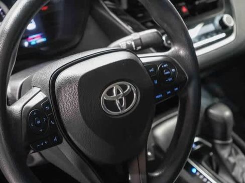 Certified 2022 Toyota Corolla LE image 21