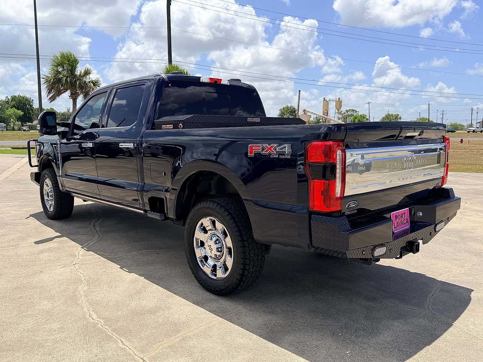 Used 2023 Ford F250 King Ranch w/ Chrome Package AWD/4WD image 5