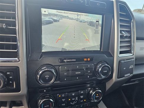 Used 2017 Ford F250 Lariat w/ Lariat Ultimate Package image 31