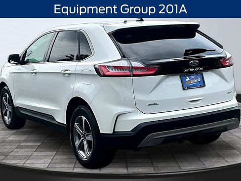 Certified 2023 Ford Edge SEL w/ Convenience Package AWD/4WD image 4