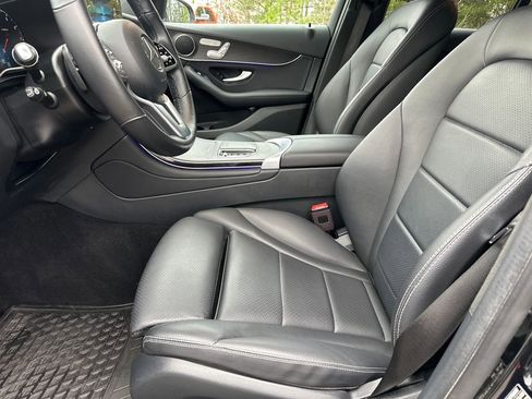 Certified 2022 Mercedes-Benz GLC 300 4MATIC w/ Premium Package Lite image 18