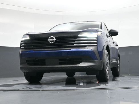 Used 2025 Nissan Kicks S image 39