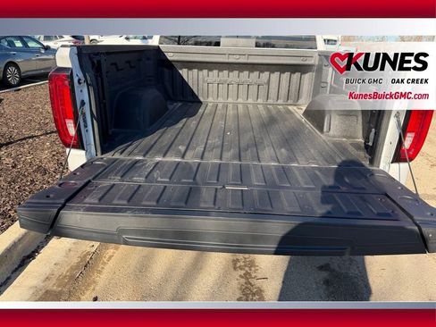 Used 2022 GMC Sierra 1500 Denali image 9