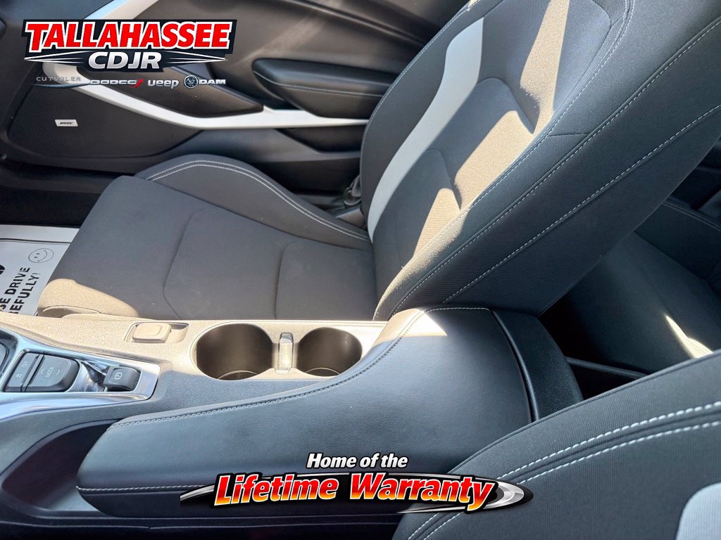 Used 2018 Chevrolet Camaro LT w/ Technology Package RWD image 27