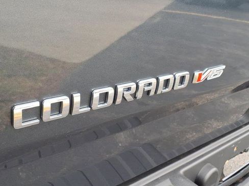 Used 2020 Chevrolet Colorado Z71 image 30