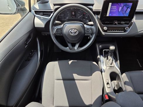 Used 2024 Toyota Corolla LE FWD image 14