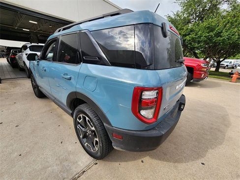 Used 2025 Hyundai Santa Fe Limited FWD image 2