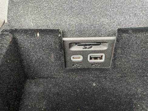 Certified 2023 Cadillac XT6 Sport w/ Technology Package image 29