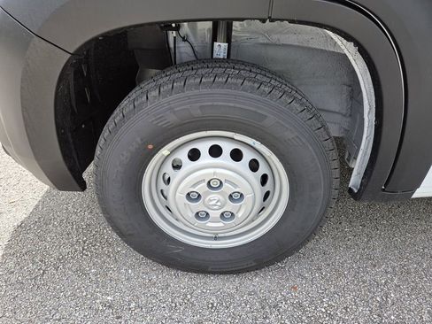 New 2026 RAM ProMaster 1500 w/ Convenience Group FWD image 11