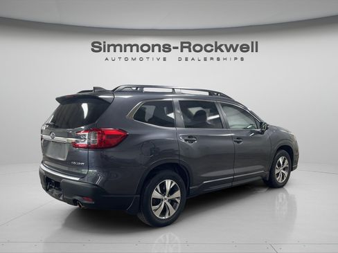 Used 2023 Subaru Ascent Premium w/ Convenience Package AWD/4WD image 5