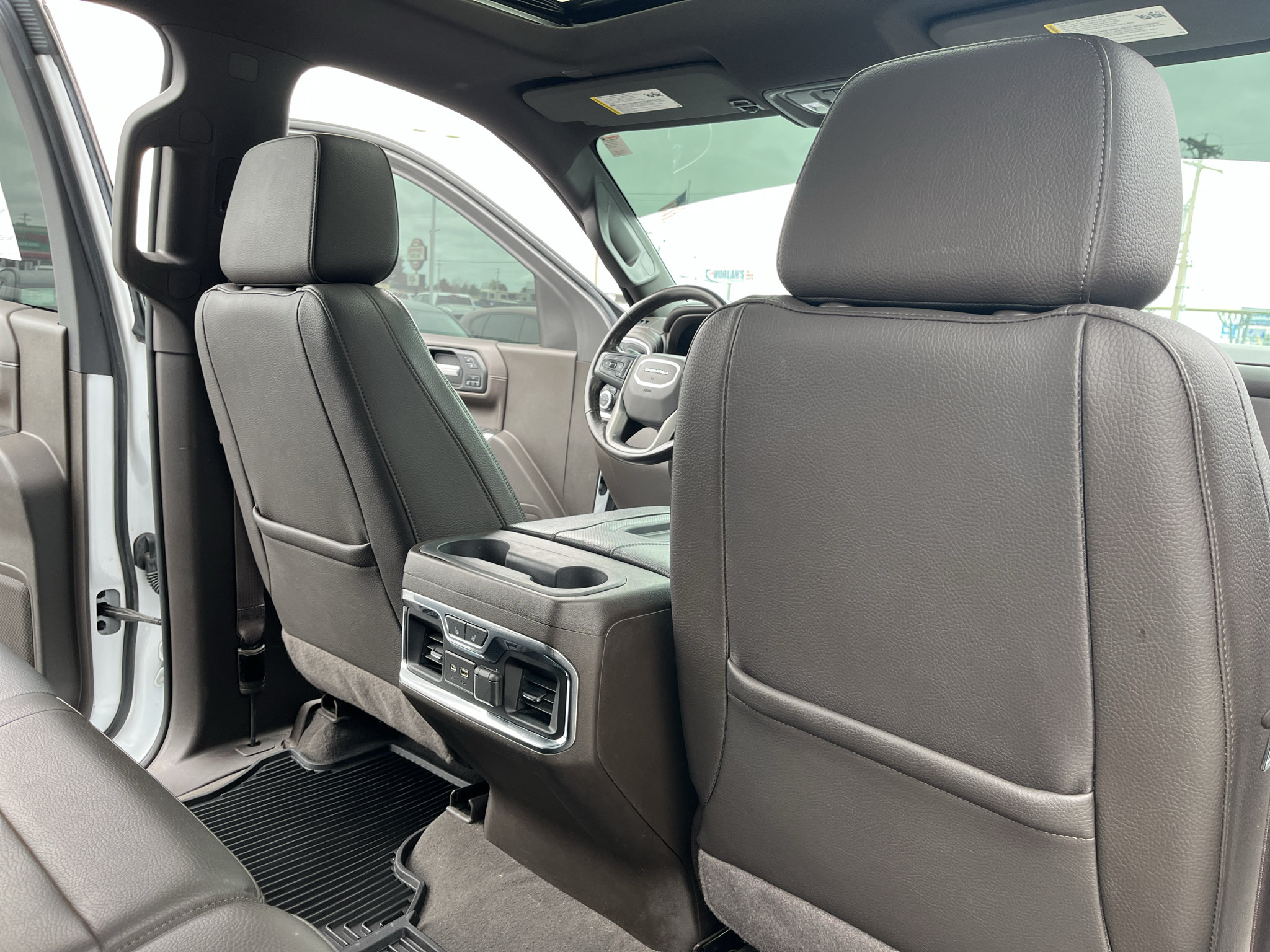 Used 2021 GMC Sierra 1500 Denali AWD/4WD image 46