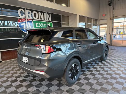 New 2026 Kia Sportage LX image 6