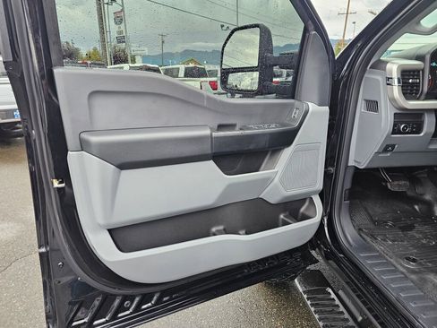 New 2026 Ford F350 XL w/ XL Chrome Package image 11