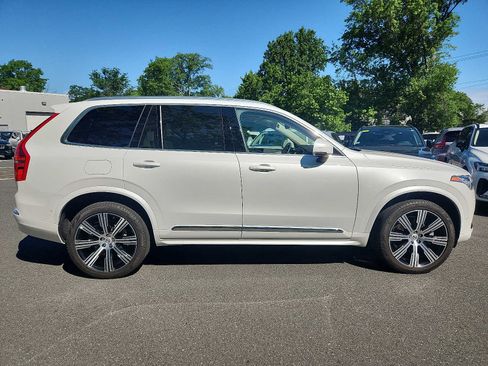 Certified 2024 Volvo XC90 B6 Ultimate w/ Protection Package AWD/4WD image 7