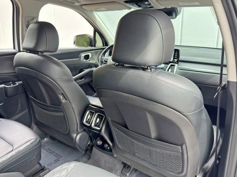 Used 2021 Kia Sorento SX FWD image 36