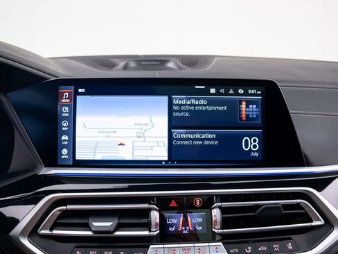 Used 2021 BMW ALPINA XB7 AWD/4WD image 24