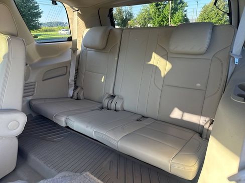 Used 2020 GMC Yukon Denali w/ Denali Ultimate Package AWD/4WD image 12