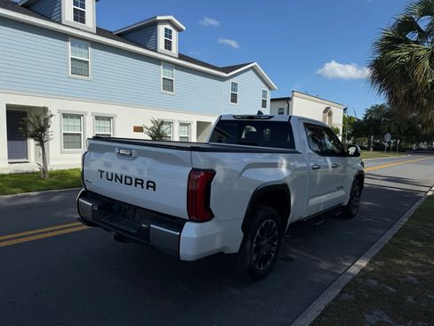Used 2022 Toyota Tundra Limited AWD/4WD image 6