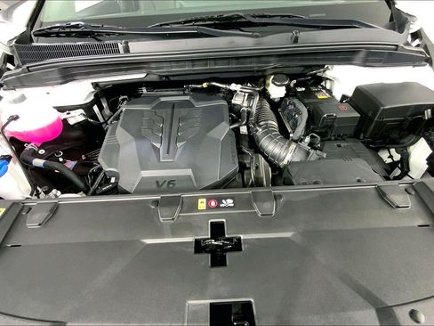 Certified 2023 Kia Carnival EX FWD image 9
