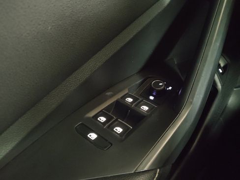 Used 2022 Volkswagen Jetta Sport FWD image 27