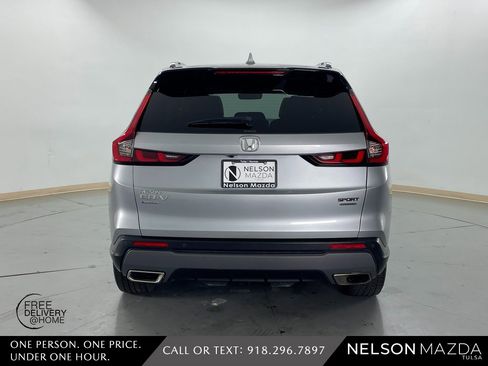 Used 2023 Honda CR-V Sport Touring image 7