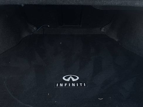 Used 2014 INFINITI Q50 AWD w/ Deluxe Touring Package image 8