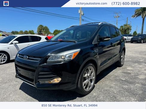 Used 2016 Ford Escape Titanium w/ Equipment Group 301A AWD/4WD image 3