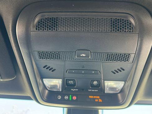 New 2025 Cadillac XT5 Premium Luxury image 37