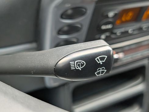 Used 2002 Porsche 911 Carrera image 17