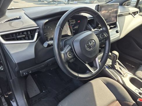 Used 2024 Toyota Corolla SE w/ SE Premium Package FWD image 14