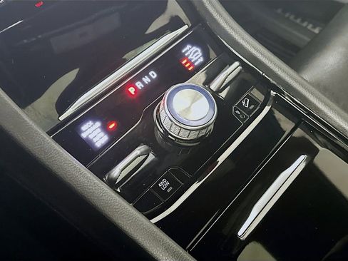 Used 2023 Jeep Grand Cherokee Summit image 16