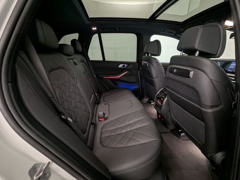 Used 2024 BMW X5 sDrive40i image 61