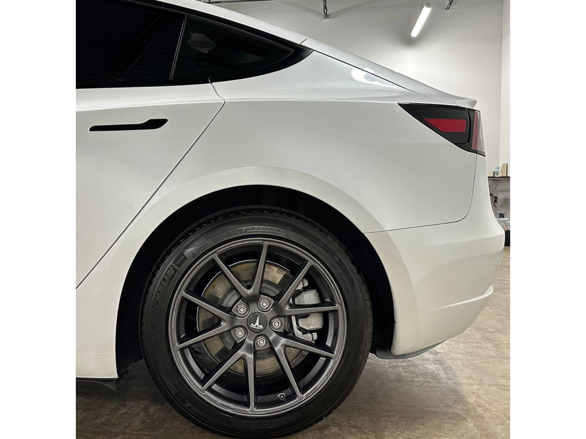 Used 2023 Tesla Model 3 Standard Range RWD image 10