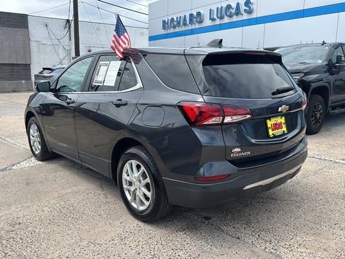 Used 2022 Chevrolet Equinox LT AWD/4WD image 7
