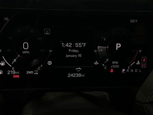 Used 2025 GMC Yukon Denali image 18