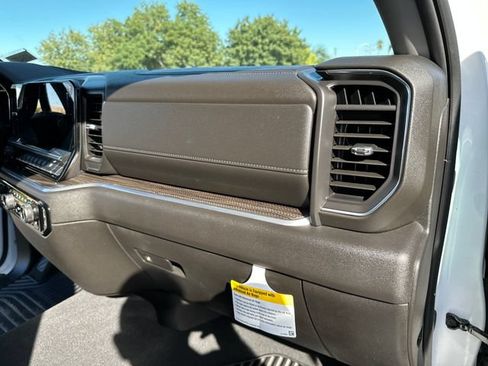 Certified 2026 Chevrolet Silverado 1500 LT RWD image 27