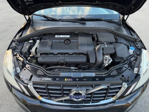 Used 2013 Volvo XC60 3.2 AWD/4WD image 11